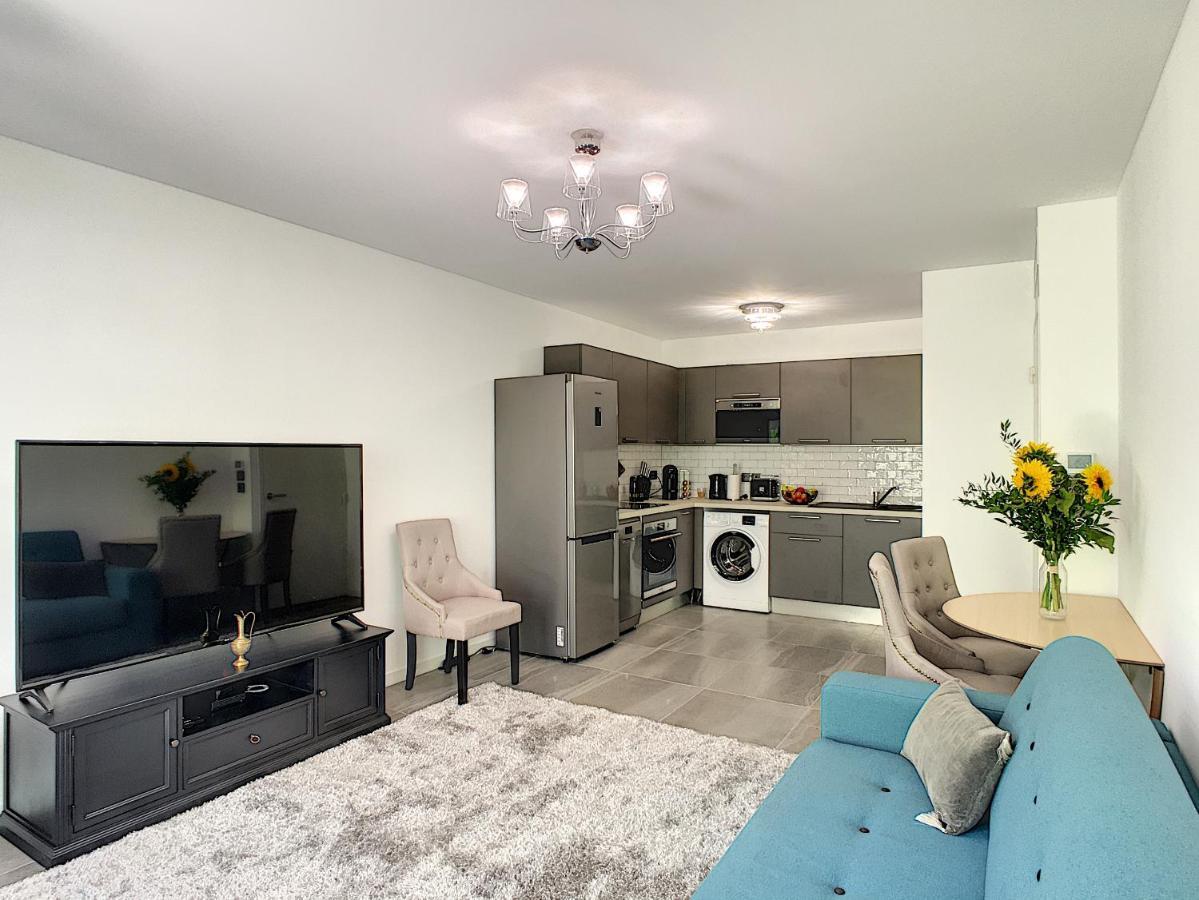 Palm Beach Apartment With A Pool In The Residence 칸느 외부 사진
