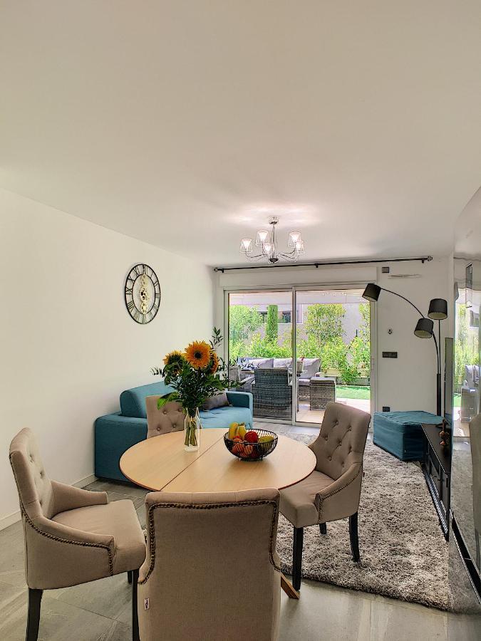Palm Beach Apartment With A Pool In The Residence 칸느 외부 사진